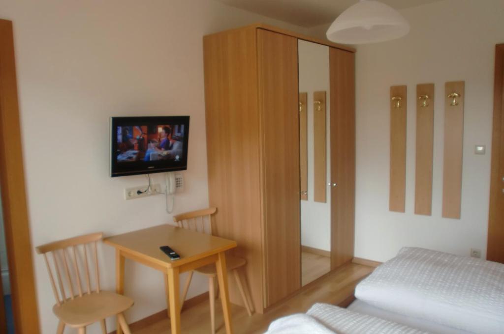 Hotel Viktoria Castelrotto Chambre photo
